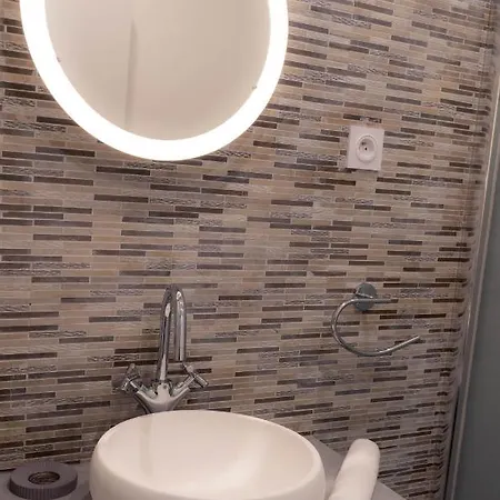 Apartment Rent A - Cosy 1bdr Paris